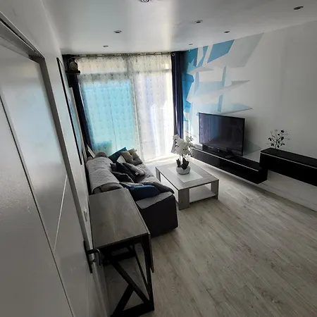 Apartment F1 Confort Centre Beaumont-sur-Oise
